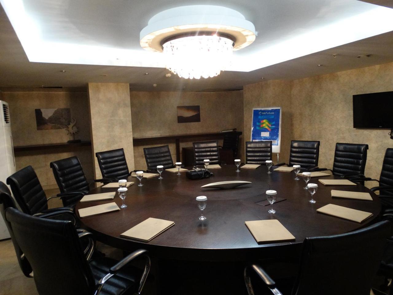 Darin Plaza Hotel Erbil Bagian luar foto