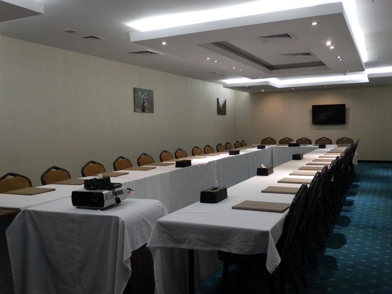 Darin Plaza Hotel Erbil Bagian luar foto